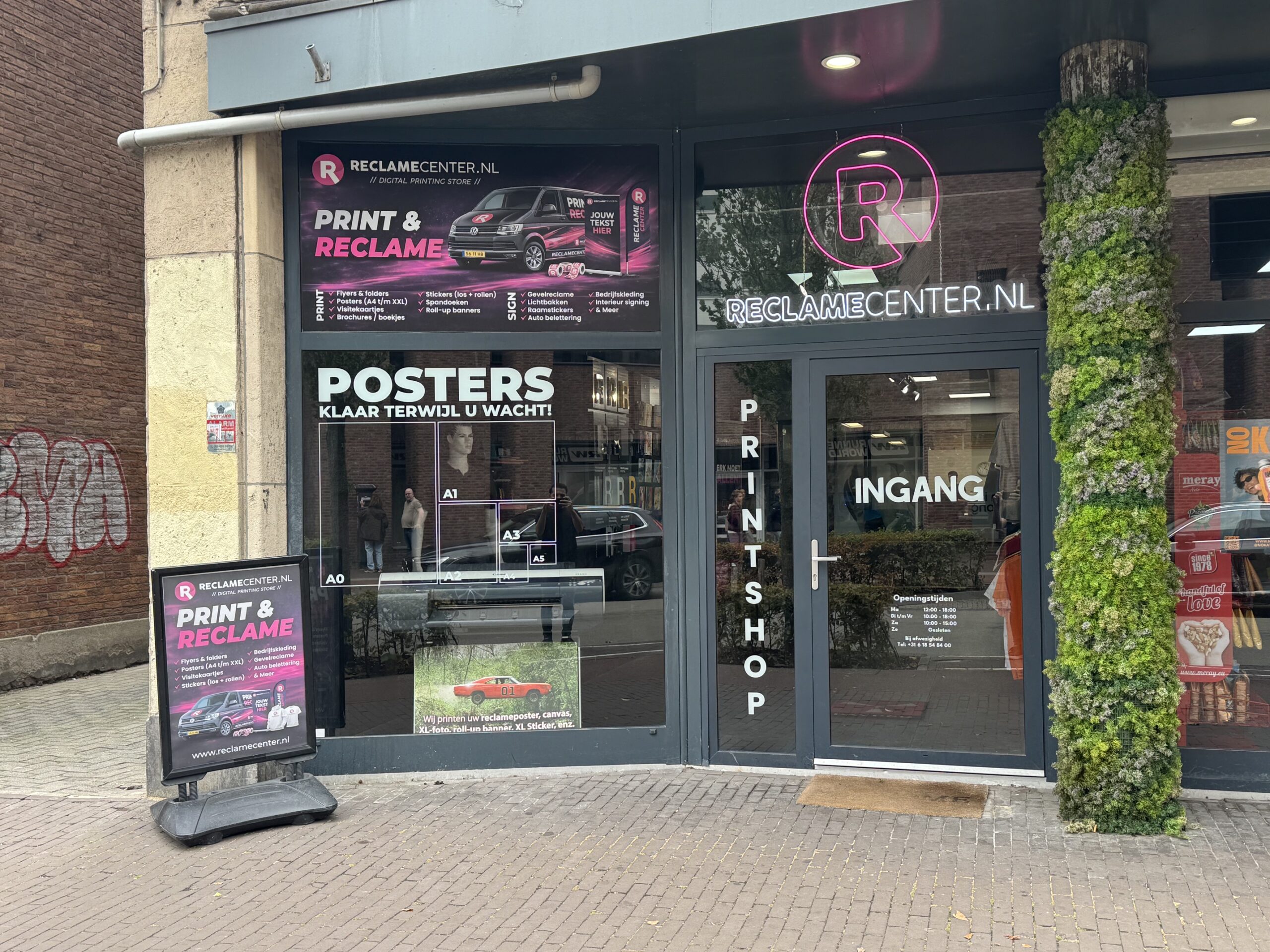 Voorgevel Reclame Center